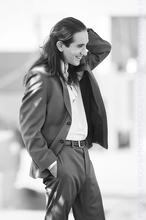 Sam Ellington candid